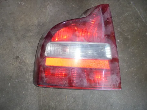 Φανάρι Πίσω Αριστερό για VOLVO S80 (1999 - 2005) (TS) (XY) Φανάρι Πίσω Αριστερό για VOLVO S80 (1999 - 2005) (TS) (XY)