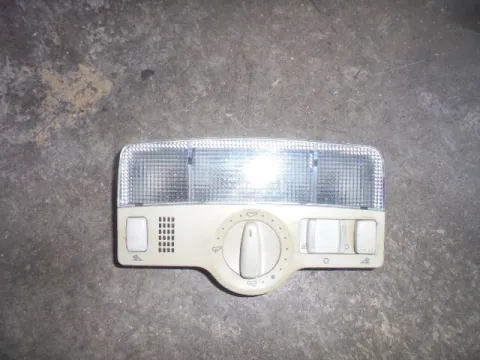 Μπλαφονίερα Οροφής για VW GOLF (1998 - 2004) Mk4 (1J1) Μπλαφονίερα Οροφής για VW GOLF (1998 - 2004) Mk4 (1J1)