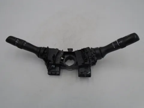 Διακόπτης Φώτων-Φλάς (17F001) για TOYOTA COROLLA (2010 - 2013) Διακόπτης Φώτων-Φλάς (17F001) για TOYOTA COROLLA (2010 - 2013)