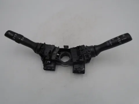 Διακόπτης Φώτων-Φλάς (17F144 ) για TOYOTA AYGO (2014 - 2017) Διακόπτης Φώτων-Φλάς (17F144 ) για TOYOTA AYGO (2014 - 2017)