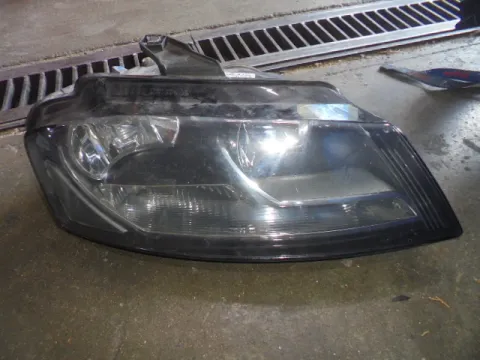 Φανάρι Εμπρός Δεξί για AUDI A3 (2008 - 2011) (8P) Φανάρι Εμπρός Δεξί για AUDI A3 (2008 - 2011) (8P)