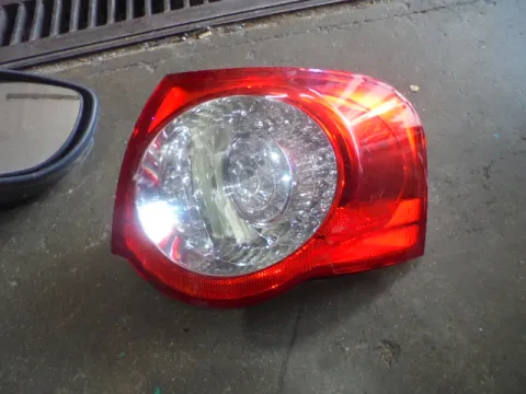 Φανάρι Πίσω Δεξί (Ελαττωματικό) για VW PASSAT (2005 - 2011) (3C2) S-Wagon - 5dr Φανάρι Πίσω Δεξί (Ελαττωματικό) για VW PASSAT (2005 - 2011) (3C2) S-Wagon - 5dr