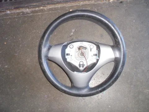 Τιμόνι (Βολάν) για BMW 1 Series (2004 - 2007) (E87) *Γ* Τιμόνι (Βολάν) για BMW 1 Series (2004 - 2007) (E87) *Γ*