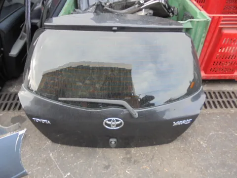 Πορτ-Μπαγκάζ για TOYOTA YARIS (2009 - 2012) (XP90) Πορτ-Μπαγκάζ για TOYOTA YARIS (2009 - 2012) (XP90)