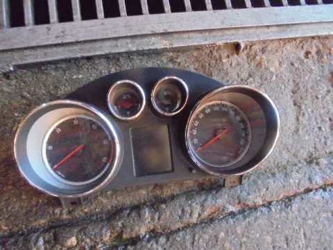 Κοντέρ 12844138 για OPEL INSIGNIA (2008 - 2014) Κοντέρ 12844138 για OPEL INSIGNIA (2008 - 2014)