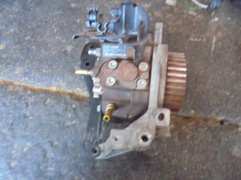 Τρόμπα Πετρελαίου 0455010102 για PEUGEOT 307 (2001 - 2005) (3A) (3C) Τρόμπα Πετρελαίου 0455010102 για PEUGEOT 307 (2001 - 2005) (3A) (3C)