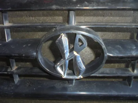 Μάσκα (Ελαττωματική) για HYUNDAI GALLOPER (1998 - ) (JK01) -  Μάσκα (Ελαττωματική) για HYUNDAI GALLOPER (1998 - ) (JK01) -