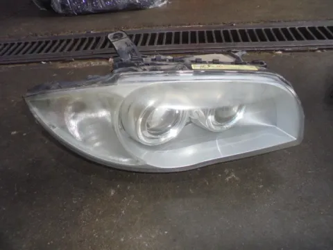 Φανάρι Εμπρός Δεξί XENON για BMW 1 Series (2004 - 2007) (E87) Φανάρι Εμπρός Δεξί XENON για BMW 1 Series (2004 - 2007) (E87)