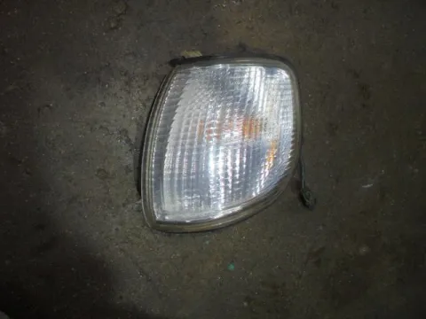 Φλας Εμπρός Αριστερό (Σπασμένη Βάση) για HYUNDAI GALLOPER (1991 - 1998) , (1998 - ) (JK01) Φλας Εμπρός Αριστερό (Σπασμένη Βάση) για HYUNDAI GALLOPER (1991 - 1998) , (1998 - ) (JK01)