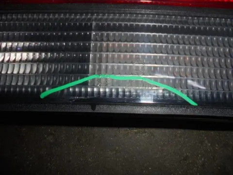 Φανάρι Πίσω Δεξί (Ραγισμένο) για PEUGEOT 405 (1987 - 1992) Sedan - 4dr - 