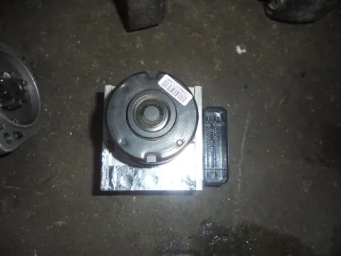 Μονάδα ABS 06210212114 για TOYOTA YARIS (2006 - 2009) (KL9) Μονάδα ABS 06210212114 για TOYOTA YARIS (2006 - 2009) (KL9)