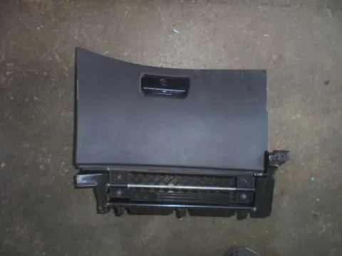 Ντουλαπάκι για BMW 3 Series (1999 - 2003) (E46) (1998 - 2002) Sedan - 4dr *Γ* Ντουλαπάκι για BMW 3 Series (1999 - 2003) (E46) (1998 - 2002) Sedan - 4dr *Γ*