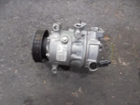 Συμπιεστής A-C (Κομπρέσορας) 5Q0820803G για VW POLO (2014 - 2016) (6R) Συμπιεστής A-C (Κομπρέσορας) 5Q0820803G για VW POLO (2014 - 2016) (6R)