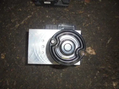 Μονάδα ABS 5890026170 για HYUNDAI SANTA FE (2004 - 2007) (SM) Μονάδα ABS 5890026170 για HYUNDAI SANTA FE (2004 - 2007) (SM)