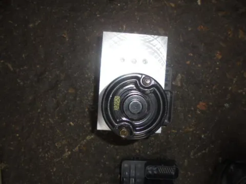 Μονάδα ABS 5890026170 για HYUNDAI SANTA FE (2004 - 2007) (SM) Μονάδα ABS 5890026170 για HYUNDAI SANTA FE (2004 - 2007) (SM)