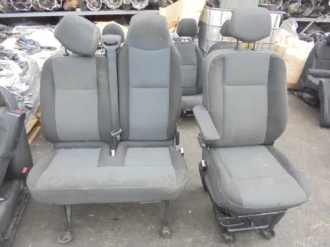 Καθίσματα Σετ Σαλόνι Χ. Αερόσακους για RENAULT MASTER (2010 - 2015) *ΔΒ* Καθίσματα Σετ Σαλόνι Χ. Αερόσακους για RENAULT MASTER (2010 - 2015) *ΔΒ*