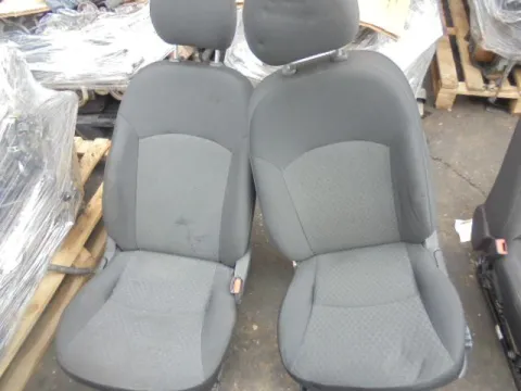 Καθίσματα Σετ Εμπρός Με Αερόσακους για MITSUBISHI SPACE STAR (2013 - 2016) *ΔΒ* Καθίσματα Σετ Εμπρός Με Αερόσακους για MITSUBISHI SPACE STAR (2013 - 2016) *ΔΒ*