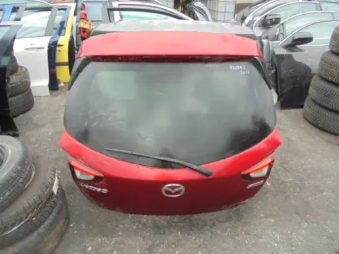 Πορτ-Μπαγκάζ για MAZDA 2 (2015 - ) Πορτ-Μπαγκάζ για MAZDA 2 (2015 - )