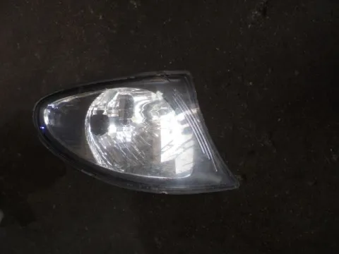 Φλας Εμπρός Δεξιό για BMW 3 Series (2003 - 2005)((E46 F-L) (2002 - 2005) Sedan - 4dr , (2002 - 2005) Touring S-W 5dr Φλας Εμπρός Δεξιό για BMW 3 Series (2003 - 2005)((E46 F-L) (2002 - 2005) Sedan - 4dr , (2002 - 2005) Touring S-W 5dr