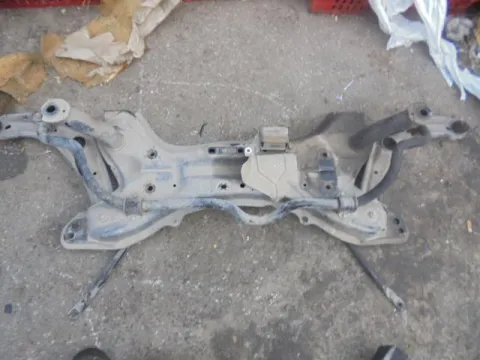Γέφυρα Εμπρός Οριζόντια για TOYOTA YARIS (1999 - 2002) (XP10) *ΔΒ* Γέφυρα Εμπρός Οριζόντια για TOYOTA YARIS (1999 - 2002) (XP10) *ΔΒ*