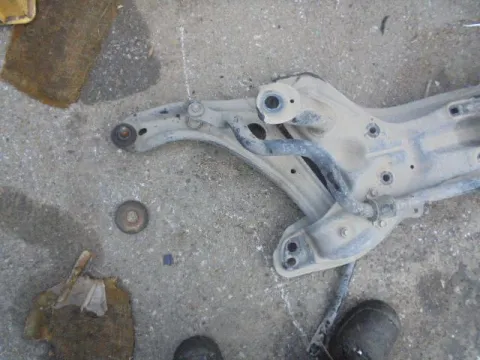 Ψαλίδι Εμπρός Αριστερό για TOYOTA YARIS (1999 - 2002) (XP10) *ΔΒ* Ψαλίδι Εμπρός Αριστερό για TOYOTA YARIS (1999 - 2002) (XP10) *ΔΒ*