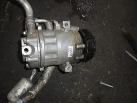 Συμπιεστής A-C (Κομπρέσορας) για OPEL VECTRA (1999 - 2002) B 1600 (Z16XE) Petrol 100 16valve Συμπιεστής A-C (Κομπρέσορας) για OPEL VECTRA (1999 - 2002) B 1600 (Z16XE) Petrol 100 16valve