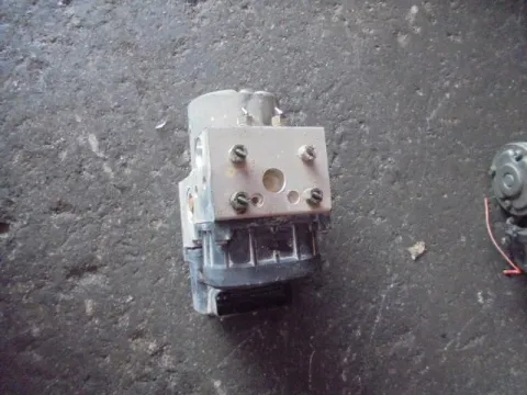 Μονάδα ABS 0265216850 για TOYOTA COROLLA (2002 - 2004) (E120) Μονάδα ABS 0265216850 για TOYOTA COROLLA (2002 - 2004) (E120)