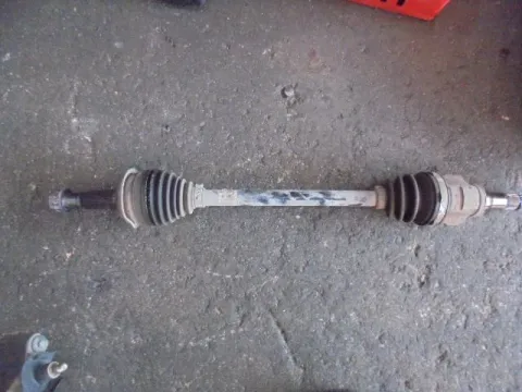 Ημιαξόνιο Εμπρός Αριστερό για TOYOTA YARIS (2006 - 2009) (KL9) / 1300 (2SZ-FE) petrol 87 ( SCP90 ) Ημιαξόνιο Εμπρός Αριστερό για TOYOTA YARIS (2006 - 2009) (KL9) / 1300 (2SZ-FE) petrol 87 ( SCP90 )