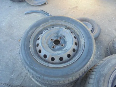 Ζαντολάστιχο 4ΑΔΑ MICHELIN  185/60/R15 * για TOYOTA YARIS (2006 - 2009) (KL9) *ΔΒ* Ζαντολάστιχο 4ΑΔΑ MICHELIN  185/60/R15 * για TOYOTA YARIS (2006 - 2009) (KL9) *ΔΒ*