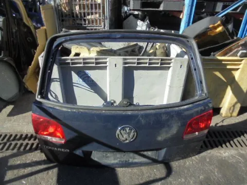 Πορτ-Μπαγκάζ για VW TOUAREG (2003 - 2006) (7L) Πορτ-Μπαγκάζ για VW TOUAREG (2003 - 2006) (7L)