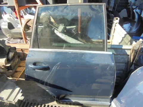 Πόρτα Πίσω Δεξιά για VW TOUAREG (2003 - 2006) (7L) *Ε* Πόρτα Πίσω Δεξιά για VW TOUAREG (2003 - 2006) (7L) *Ε*