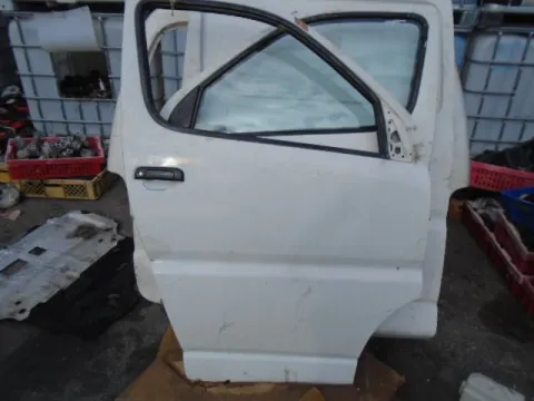 Πόρτα Εμπρός Δεξιά (Όχι  Καθαρή) για TOYOTA HI-ACE (1996 - 2006) (XH10) *Γ* Πόρτα Εμπρός Δεξιά (Όχι  Καθαρή) για TOYOTA HI-ACE (1996 - 2006) (XH10) *Γ*