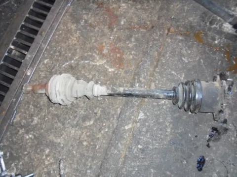 Ημιαξόνιο Πίσω Δεξί για TOYOTA HI-ACE (1992 - 1996) (H100) 2400 (2L) diesel 75 (LH102-112) Ημιαξόνιο Πίσω Δεξί για TOYOTA HI-ACE (1992 - 1996) (H100) 2400 (2L) diesel 75 (LH102-112)