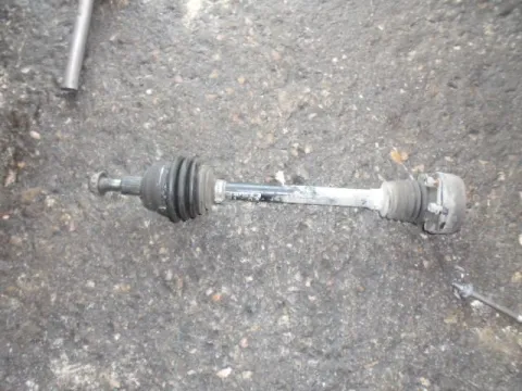 Ημιαξόνιο Εμπρός Αριστερό για VW GOLF (1998 - 2004) Mk4 (1J1) 1600 (BCB) Petrol 105 16 valve Ημιαξόνιο Εμπρός Αριστερό για VW GOLF (1998 - 2004) Mk4 (1J1) 1600 (BCB) Petrol 105 16 valve
