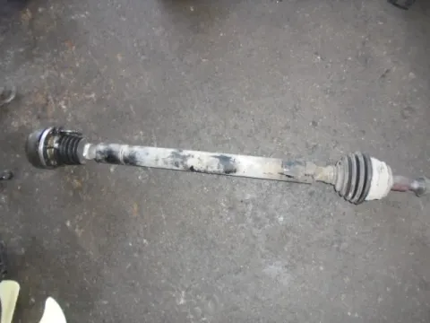 Ημιαξόνιο Εμπρός Δεξί για VW GOLF (1998 - 2004) Mk4 (1J1) Ημιαξόνιο Εμπρός Δεξί για VW GOLF (1998 - 2004) Mk4 (1J1)