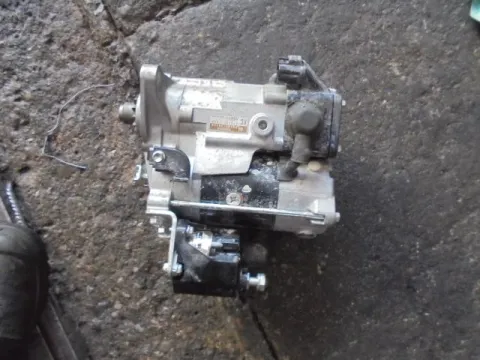 Μίζα 2810030110 για TOYOTA HI-LUX (2015 - ) Μίζα 2810030110 για TOYOTA HI-LUX (2015 - )
