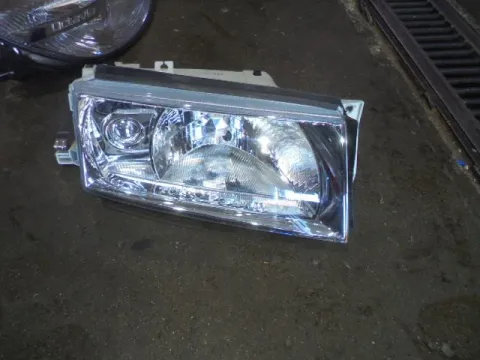 Φανάρι Εμπρός Δεξί (Χωρίς Προβολέα) για SKODA OCTAVIA (2000 - 2008) 4 (1U2-5) ΙΜΙΤΑΣΙΟΝ Φανάρι Εμπρός Δεξί (Χωρίς Προβολέα) για SKODA OCTAVIA (2000 - 2008) 4 (1U2-5) ΙΜΙΤΑΣΙΟΝ