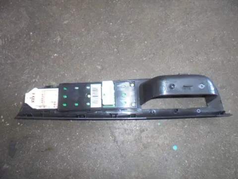 Διακόπτης Παραθύρων Κεντρικός Αριστερής 4πλος 10+16pin για KIA CEED (2007 - 2009) (ED) - 