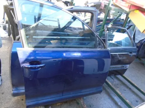 Πόρτα Εμπρός Δεξιά για VW TOUAREG (2003 - 2006) (7L) *Ε* Πόρτα Εμπρός Δεξιά για VW TOUAREG (2003 - 2006) (7L) *Ε*