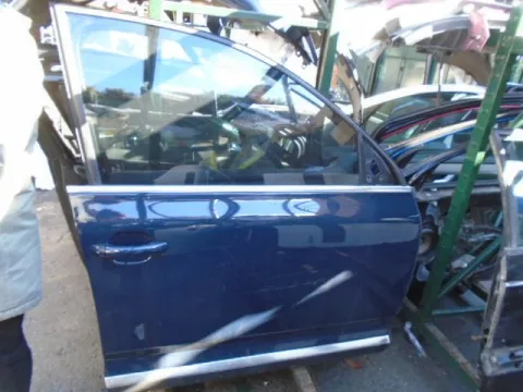 Πόρτα Εμπρός Δεξιά για VW TOUAREG (2003 - 2006) (7L) Πόρτα Εμπρός Δεξιά για VW TOUAREG (2003 - 2006) (7L)