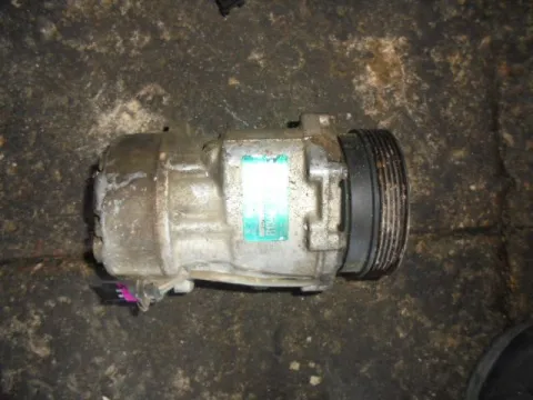 Συμπιεστής A-C (Κομπρέσορας) για VW GOLF (1998 - 2004) Mk4 (1J1) Συμπιεστής A-C (Κομπρέσορας) για VW GOLF (1998 - 2004) Mk4 (1J1)