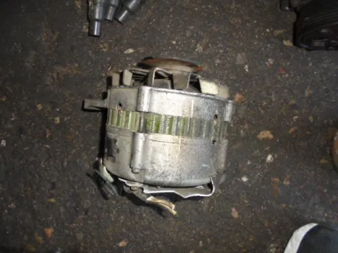 Δυναμό - Εναλλάκτης 23100D1700 για NISSAN CHERRY (1986 - 1989) (N13) Δυναμό - Εναλλάκτης 23100D1700 για NISSAN CHERRY (1986 - 1989) (N13)