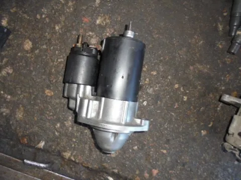 Μίζα 001107043 για FORD FUSION (2002 - 2005) (JU) Μίζα 001107043 για FORD FUSION (2002 - 2005) (JU)