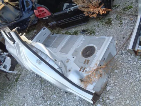Τροπέτο Φτερό Πίσω Δεξιό για VW TIGUAN (2008 - 2012) (5N) *ΔΒ* -  Τροπέτο Φτερό Πίσω Δεξιό για VW TIGUAN (2008 - 2012) (5N) *ΔΒ* -