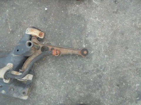 Ψαλίδι Εμπρός Δεξί για ALFA ROMEO 146 (1995 - 1998) (930) *ΔΒ* Ψαλίδι Εμπρός Δεξί για ALFA ROMEO 146 (1995 - 1998) (930) *ΔΒ*
