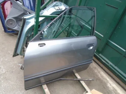 Πόρτα Εμπρός Αριστερή για AUDI 80 (1991 - 1995) (8C) (B4) *ΔΒ* Πόρτα Εμπρός Αριστερή για AUDI 80 (1991 - 1995) (8C) (B4) *ΔΒ*