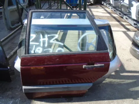 Πόρτα Πίσω Αριστερή για VW PASSAT (1993 - 1996) (3A2 - 35I) Sedan - 4dr *ΔΒ* Πόρτα Πίσω Αριστερή για VW PASSAT (1993 - 1996) (3A2 - 35I) Sedan - 4dr *ΔΒ*
