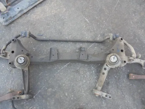 Γέφυρα Εμπρός Οριζόντια για BMW 3 Series (1990 - 1995) (E36) *ΔΒ* Γέφυρα Εμπρός Οριζόντια για BMW 3 Series (1990 - 1995) (E36) *ΔΒ*