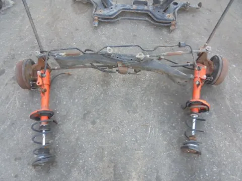 Πίσω Άξονας Ταμπούρα Χ. ABS για TOYOTA CARINA (1996 - 1997) E (T190) *ΔΒ* Πίσω Άξονας Ταμπούρα Χ. ABS για TOYOTA CARINA (1996 - 1997) E (T190) *ΔΒ*