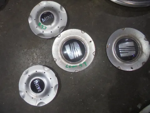 Τάσι  Τροχού 4 τεμ  για SEAT LEON (1999 - 2005) (1MZ) Τάσι  Τροχού 4 τεμ  για SEAT LEON (1999 - 2005) (1MZ)